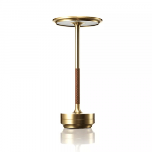 Turn Craft Brass 黃銅行動桌燈
